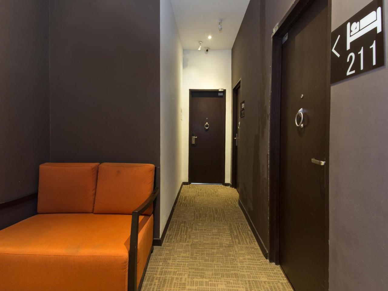 Oyo 127 The Reeds Hotel Kuala Lumpur Dış mekan fotoğraf