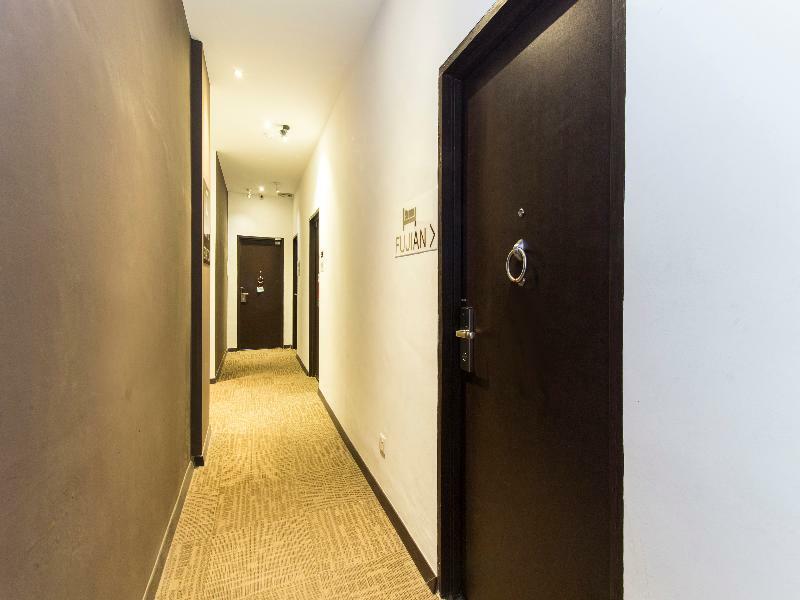 Oyo 127 The Reeds Hotel Kuala Lumpur Dış mekan fotoğraf