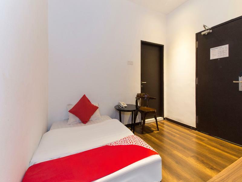 Oyo 127 The Reeds Hotel Kuala Lumpur Dış mekan fotoğraf
